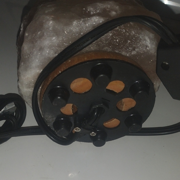 Himalayan Salt Lamp with Cord - Picture 4 of 6